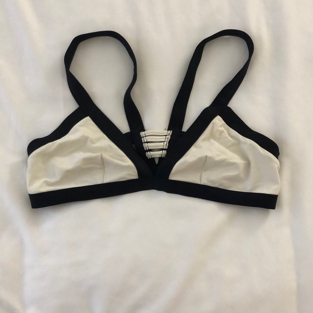 Bikini top